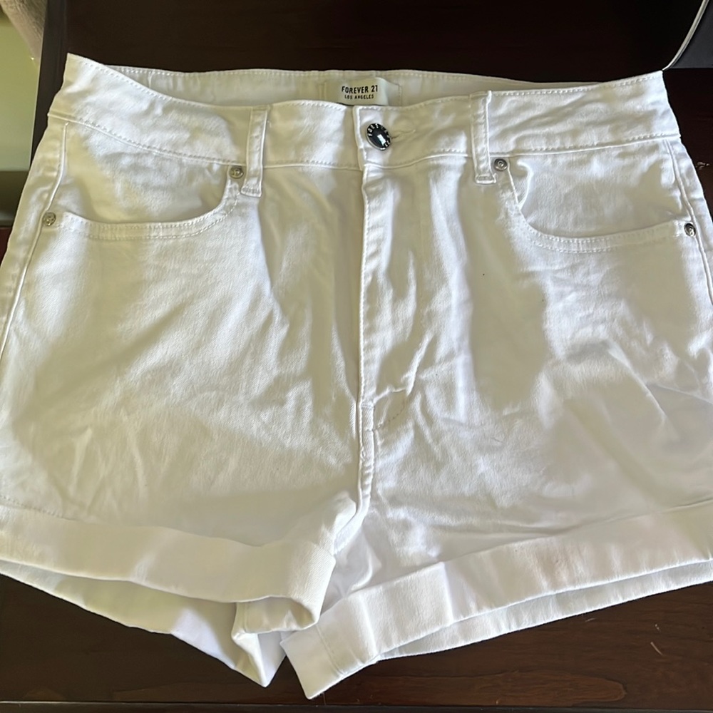Forever 21 High Rise White Jean Cuff Shorts. Size 27.